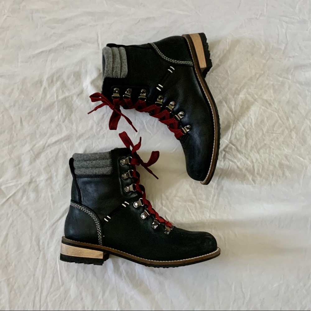 Kodiak Surrey Boots